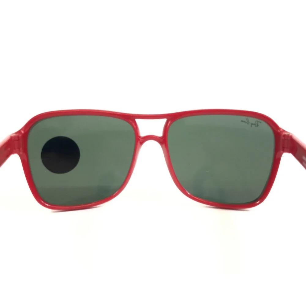 Vintage Bausch & Lomb Ray-Ban Sunglasses Cats 4000 Red w/ Green Lenses and Strap
